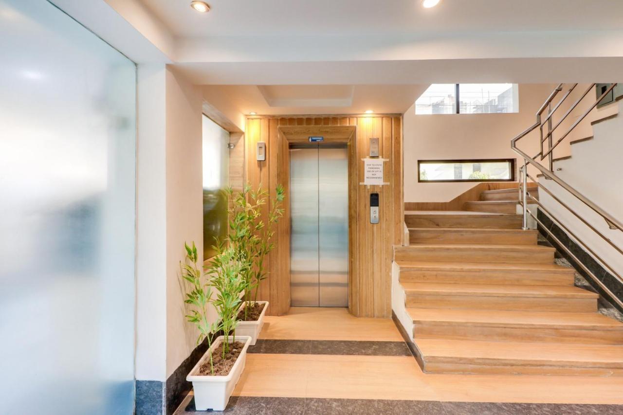 Townhouse 939 Hotel Gagan Inn Near Satyam Inox Patel Nagar Нью-Дели Экстерьер фото
